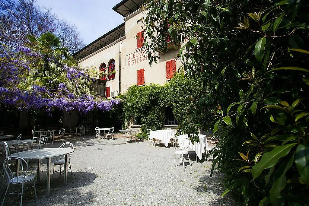 Albergo Ristorante Madonnina Кантелло